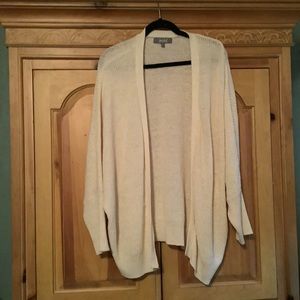 🎉3/$30🎉PEACHIE/BEIGE XL CARDIGAN